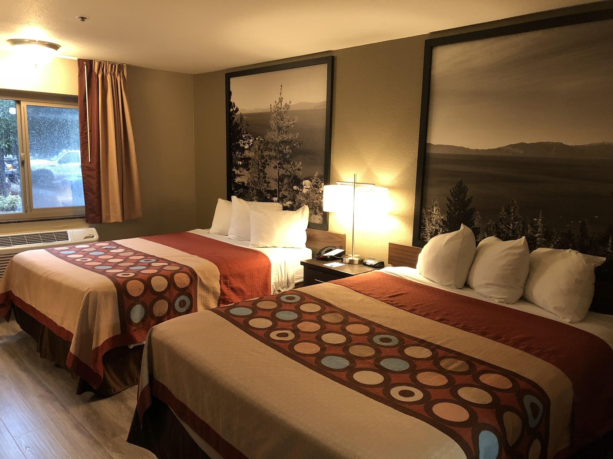فندق Super 8 By Wyndham ردينغ، كاليفورنيا المظهر الخارجي الصورة