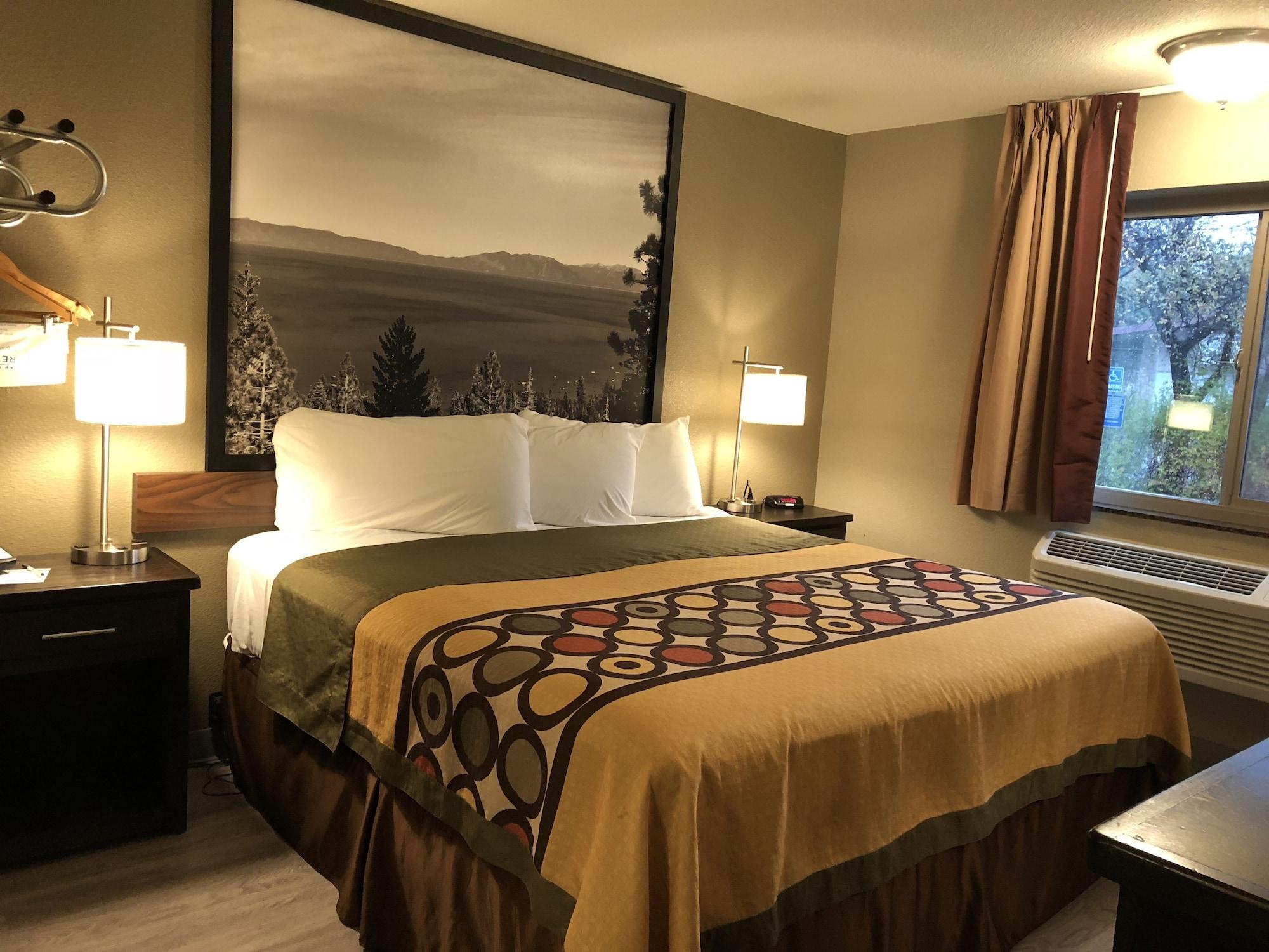 فندق Super 8 By Wyndham ردينغ، كاليفورنيا المظهر الخارجي الصورة