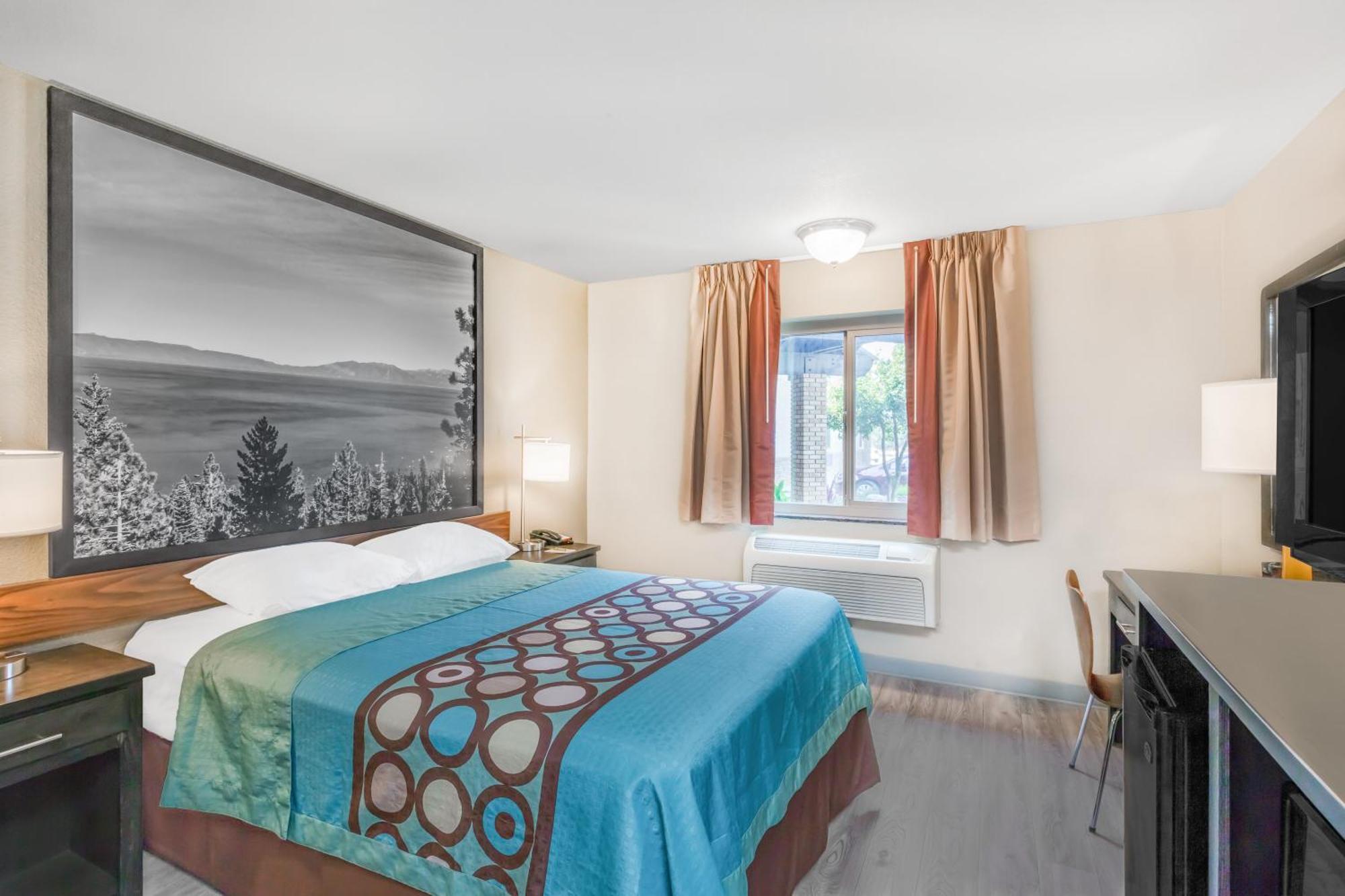 فندق Super 8 By Wyndham ردينغ، كاليفورنيا المظهر الخارجي الصورة